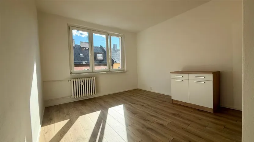 Pronájem bytu 1+kk, Cheb, Nová, 20 m2
