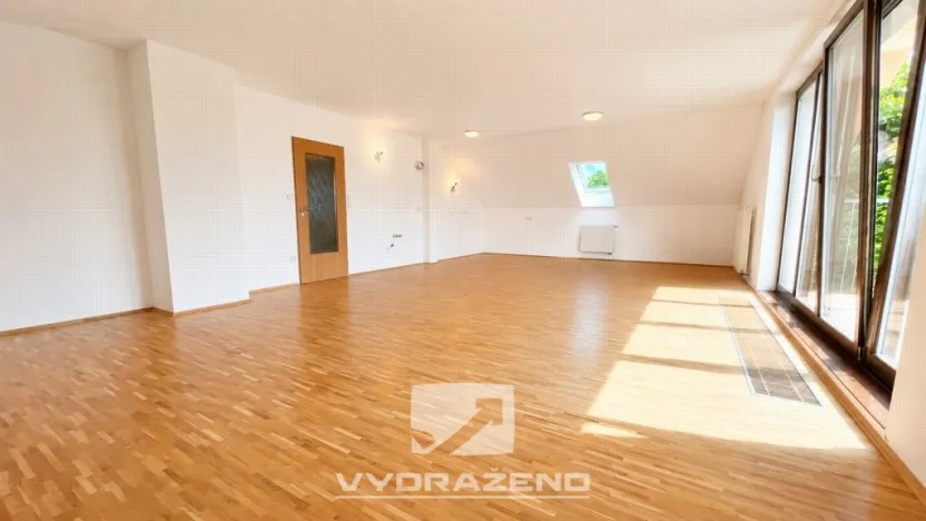 Prodej rodinného domu, Roztoky, 410 m2