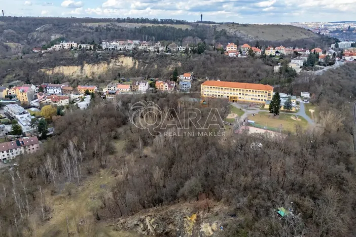 Pronájem bytu 1+kk, Praha - Hlubočepy, Pod Žvahovem, 47 m2