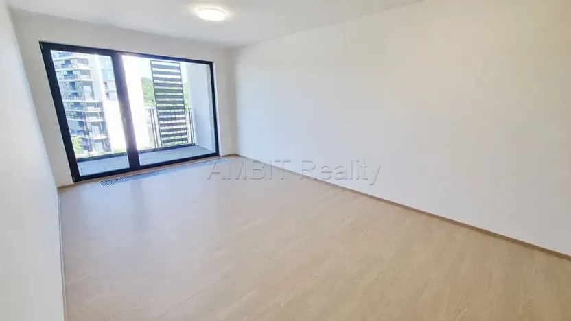 Pronájem bytu 2+kk, Praha - Modřany, Mezi vodami, 70 m2