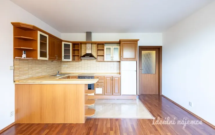 Pronájem bytu 2+kk, Praha - Bohnice, Ústavní, 55 m2
