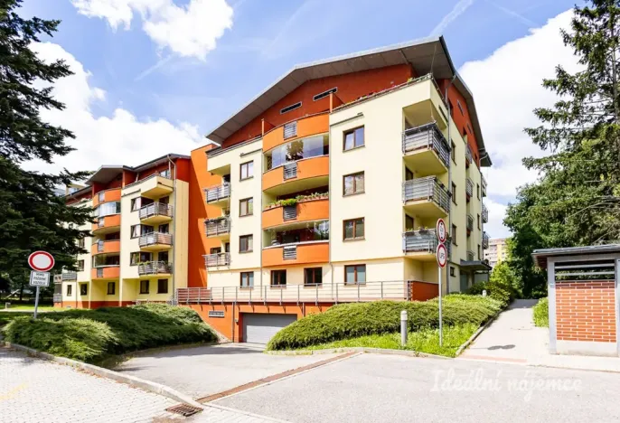 Pronájem bytu 2+kk, Praha - Bohnice, Ústavní, 55 m2