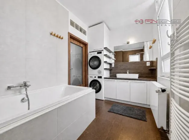 Pronájem bytu 3+1, Kladno, Kordačova, 79 m2