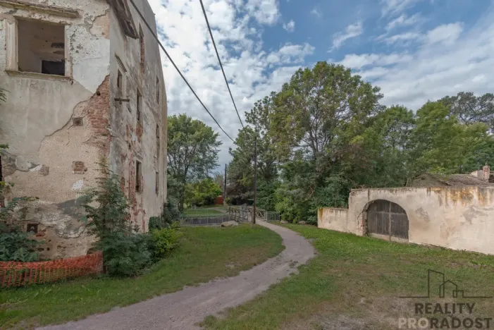 Prodej historického objektu, Tasovice, 1100 m2