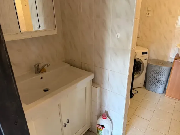 Pronájem skladu, Malá Skála, 200 m2