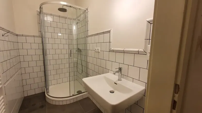 Pronájem bytu 1+kk, Praha - Vinohrady, Slezská, 26 m2