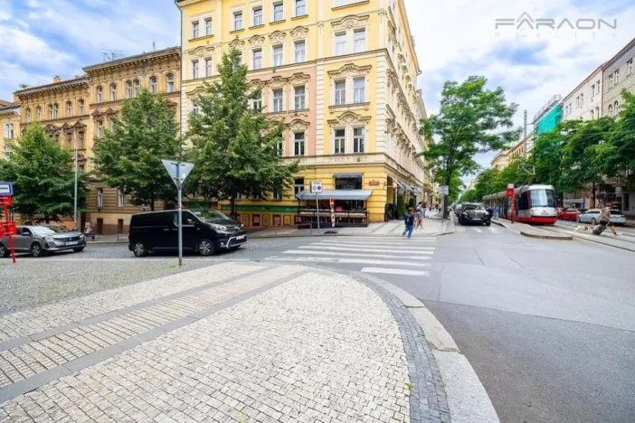 Pronájem restaurace, Praha - Vinohrady, Chorvatská, 207 m2