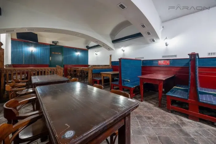 Pronájem restaurace, Praha - Vinohrady, Chorvatská, 207 m2