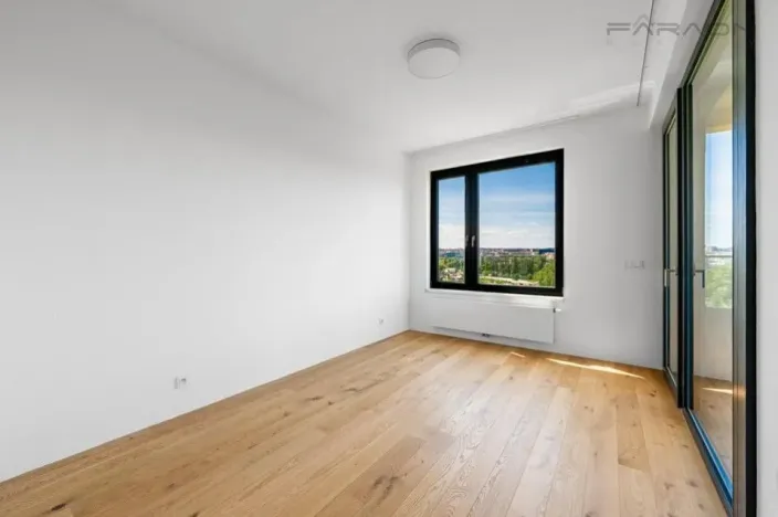 Pronájem bytu 3+kk, Praha - Karlín, Sokolova, 86 m2