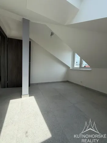 Pronájem bytu 2+kk, Kutná Hora, Waldhauserova, 45 m2