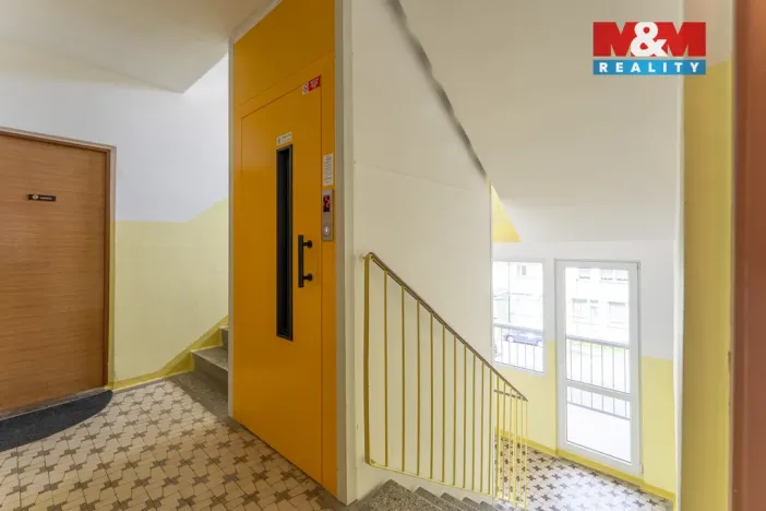 Prodej bytu 2+1, Desná - Desná II, Poštovní, 66 m2