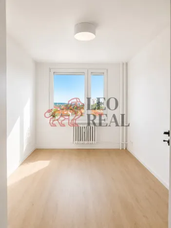 Prodej bytu 2+kk, Praha - Kobylisy, Šiškova, 46 m2