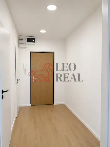 Prodej bytu 2+kk, Praha - Kobylisy, Šiškova, 46 m2
