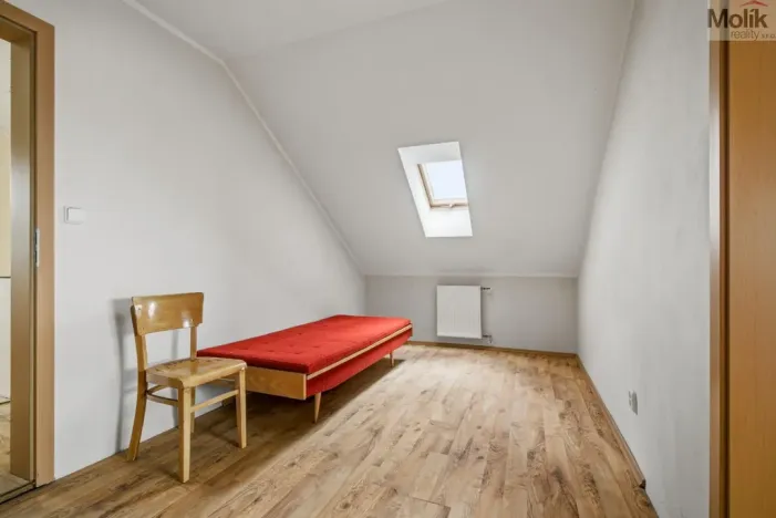 Prodej rodinného domu, Dubí - Drahůnky, B. Němcové, 210 m2