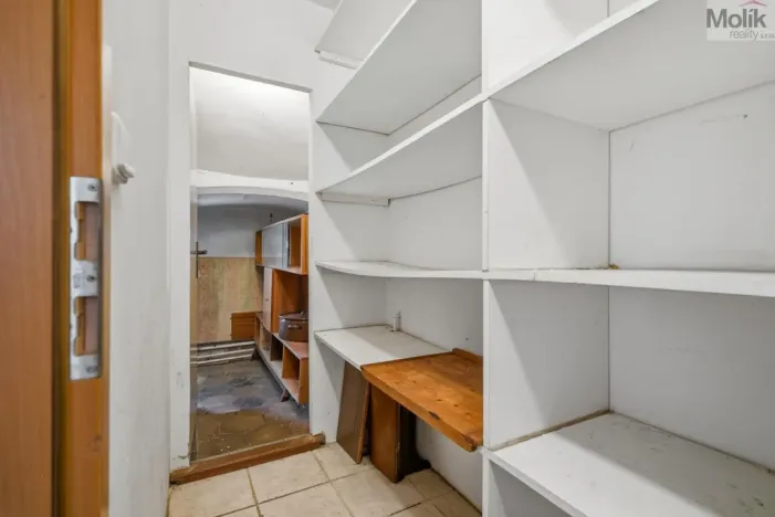 Prodej rodinného domu, Dubí - Drahůnky, B. Němcové, 210 m2