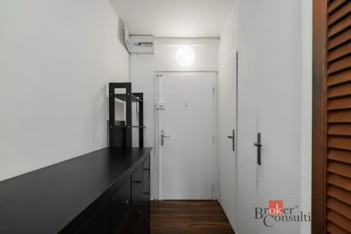Prodej bytu 1+kk, Praha - Háje, Bajkonurská, 27 m2