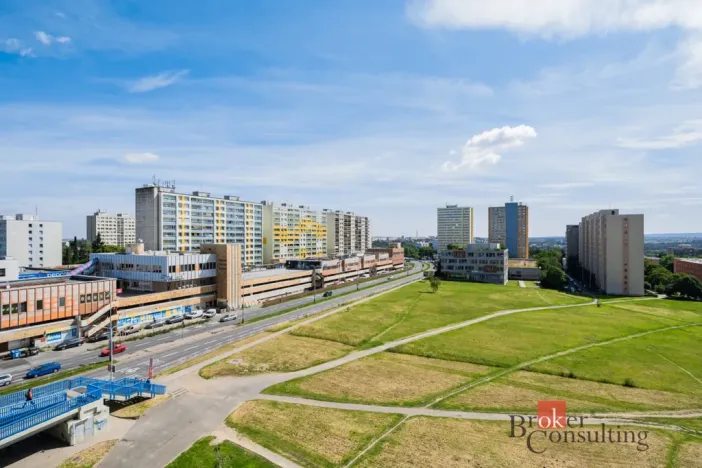 Prodej bytu 1+kk, Praha - Háje, Bajkonurská, 27 m2