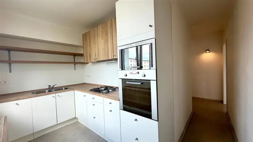 Pronájem bytu 2+1, Cheb, Pastýřská, 52 m2