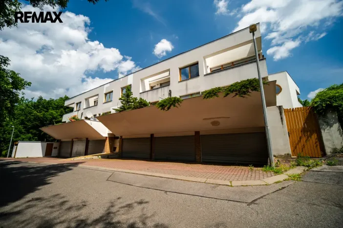 Prodej bytu 2+kk, Praha - Smíchov, Pod Hybšmankou, 53 m2