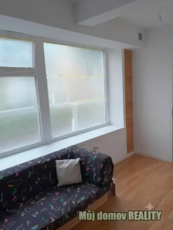 Pronájem obchodního prostoru, Praha - Vysočany, 20 m2