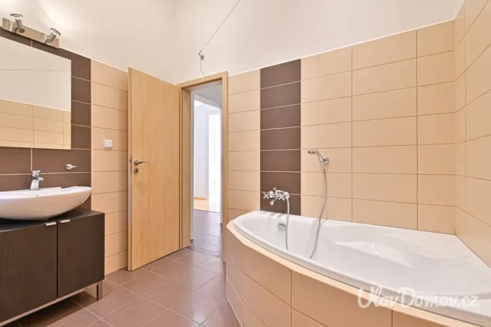 Prodej bytu 2+1, Brno - Staré Brno, Úvoz, 72 m2