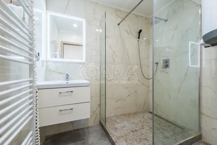 Prodej bytu 3+1, Praha - Satalice, U obory, 78 m2