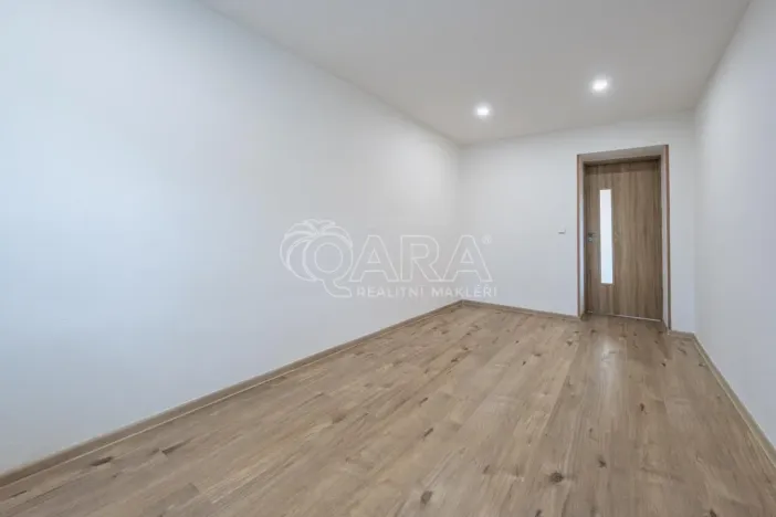 Prodej bytu 3+1, Praha - Satalice, U obory, 78 m2