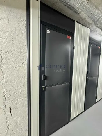 Pronájem bytu 2+kk, Praha, Nuselská, 42 m2