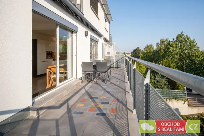 Prodej bytu 2+kk, Praha - Horní Počernice, Studnická, 73 m2