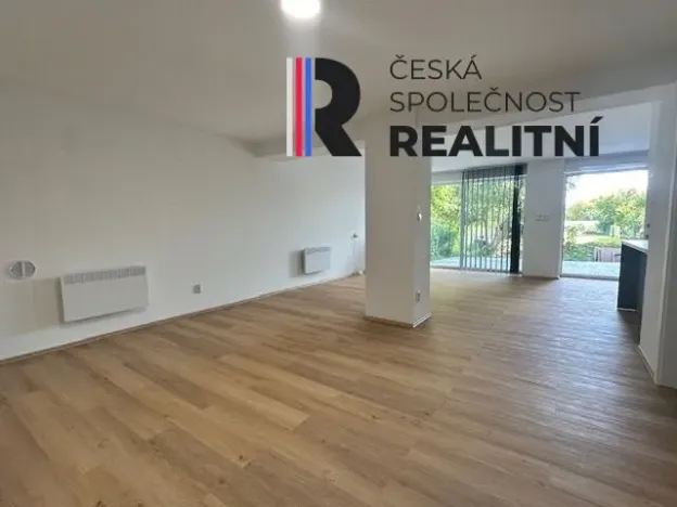 Pronájem bytu 1+kk, Žatec, Lounská, 53 m2