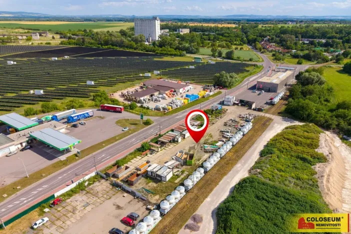Prodej komerčního pozemku, Hrušovany nad Jevišovkou, 4112 m2