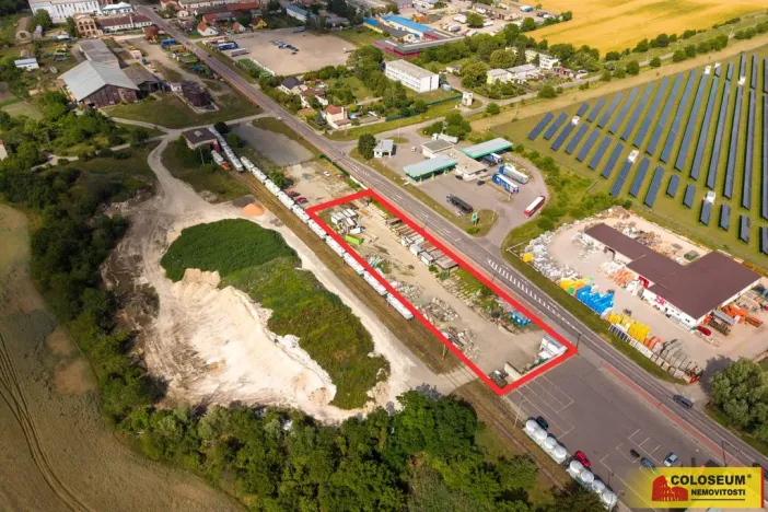 Prodej komerčního pozemku, Hrušovany nad Jevišovkou, 4112 m2
