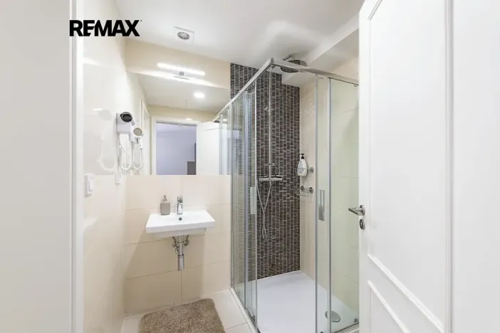 Prodej bytu 2+kk, Praha - Vinohrady, Korunní, 49 m2