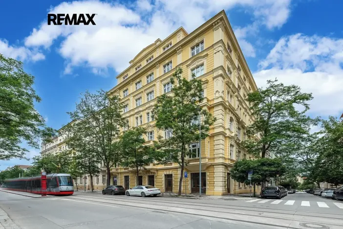 Prodej bytu 2+kk, Praha - Vinohrady, Korunní, 57 m2