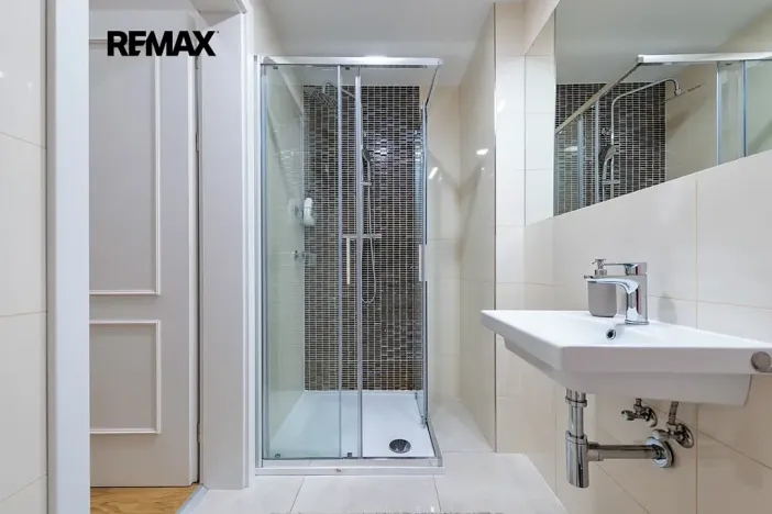 Prodej bytu 2+kk, Praha - Vinohrady, Korunní, 57 m2