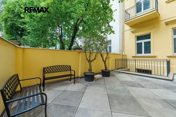 Prodej bytu 2+kk, Praha - Vinohrady, Korunní, 57 m2