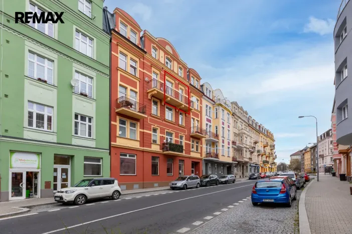 Prodej bytu 1+1, Karlovy Vary - Drahovice, Vítězná, 40 m2