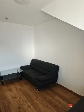 Pronájem bytu 2+kk, Plzeň - Skvrňany, Domažlická, 35 m2