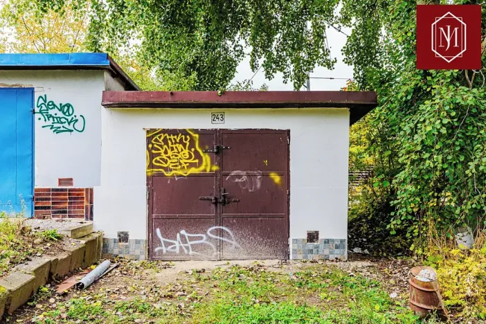 Prodej garáže, Jihlava, 20 m2