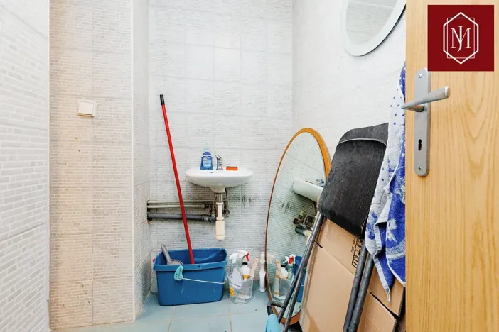 Prodej obchodního prostoru, Jihlava, Polenská, 103 m2