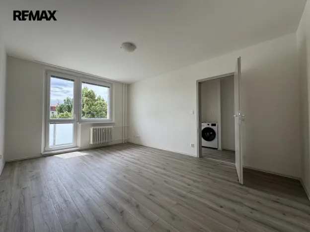 Pronájem bytu 1+1, Olomouc - Neředín, Politických vězňů, 33 m2
