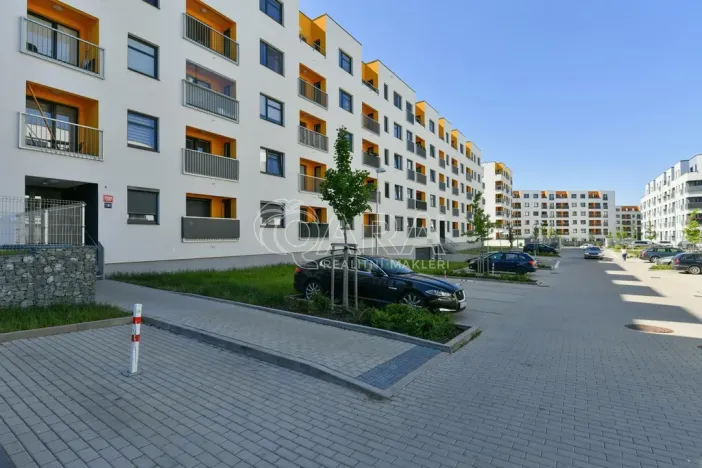 Pronájem bytu 2+kk, Praha - Uhříněves, Oty Bubeníčka, 47 m2