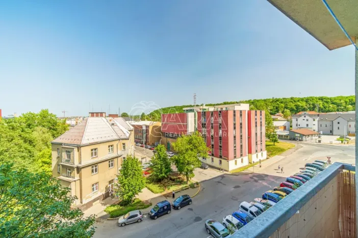 Pronájem bytu 2+1, Kralupy nad Vltavou, sídl. Hůrka, 58 m2