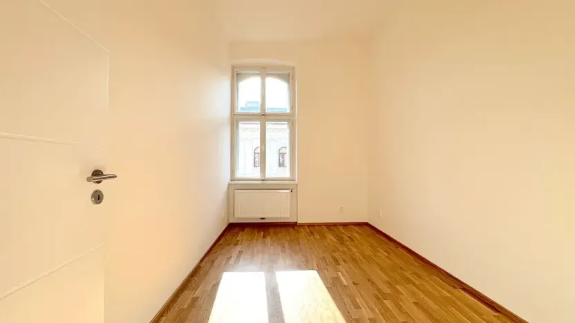 Pronájem bytu 3+1, Brno, náměstí 28. října, 108 m2