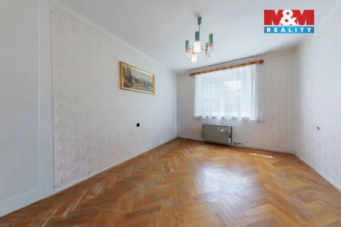 Prodej bytu 2+1, Mariánské Lázně - Úšovice, Kubelíkova, 70 m2