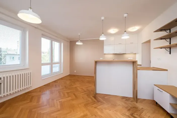 Pronájem bytu 4+kk, Praha - Vokovice, Africká, 77 m2