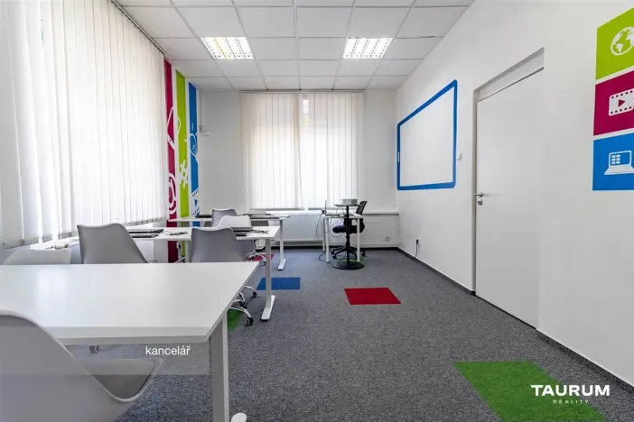 Pronájem kanceláře, Plzeň - Jižní Předměstí, Harantova, 105 m2