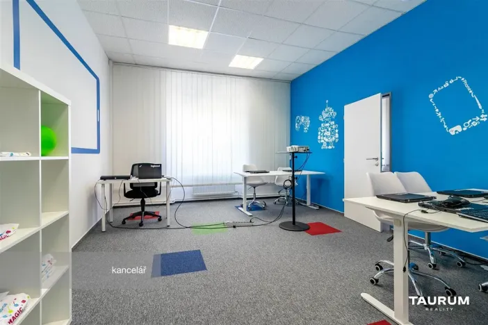 Pronájem kanceláře, Plzeň - Jižní Předměstí, Harantova, 105 m2
