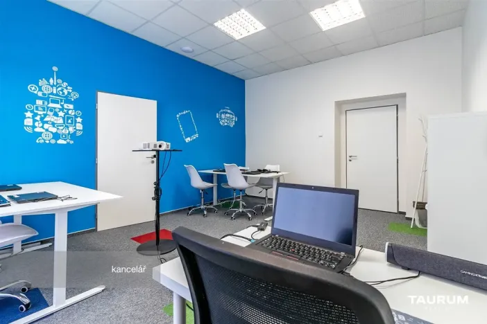 Pronájem kanceláře, Plzeň - Jižní Předměstí, Harantova, 105 m2