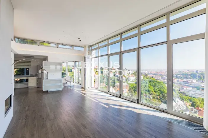 Pronájem bytu 5+kk, Praha - Smíchov, U Dívčích hradů, 202 m2